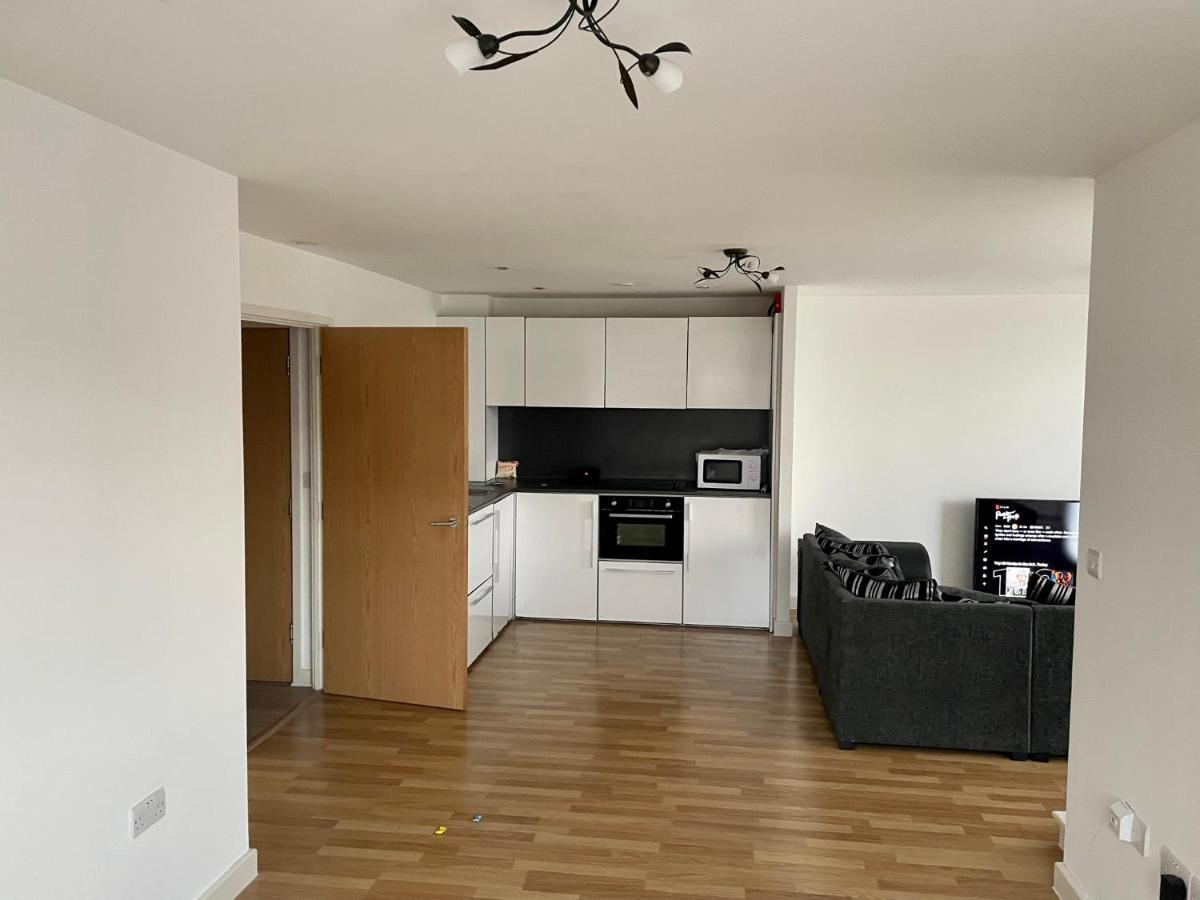 King Dems Home Dagenham Dış mekan fotoğraf