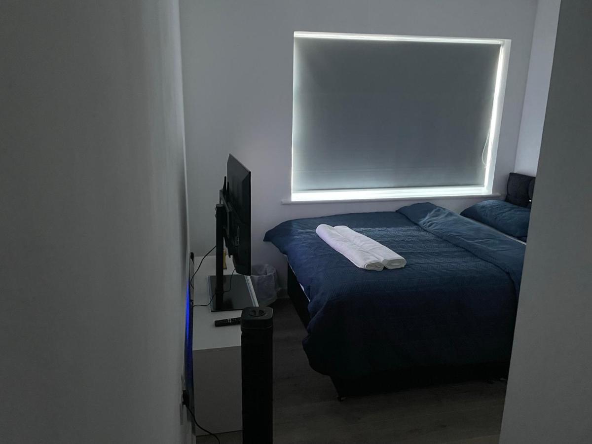King Dems Home Dagenham Dış mekan fotoğraf