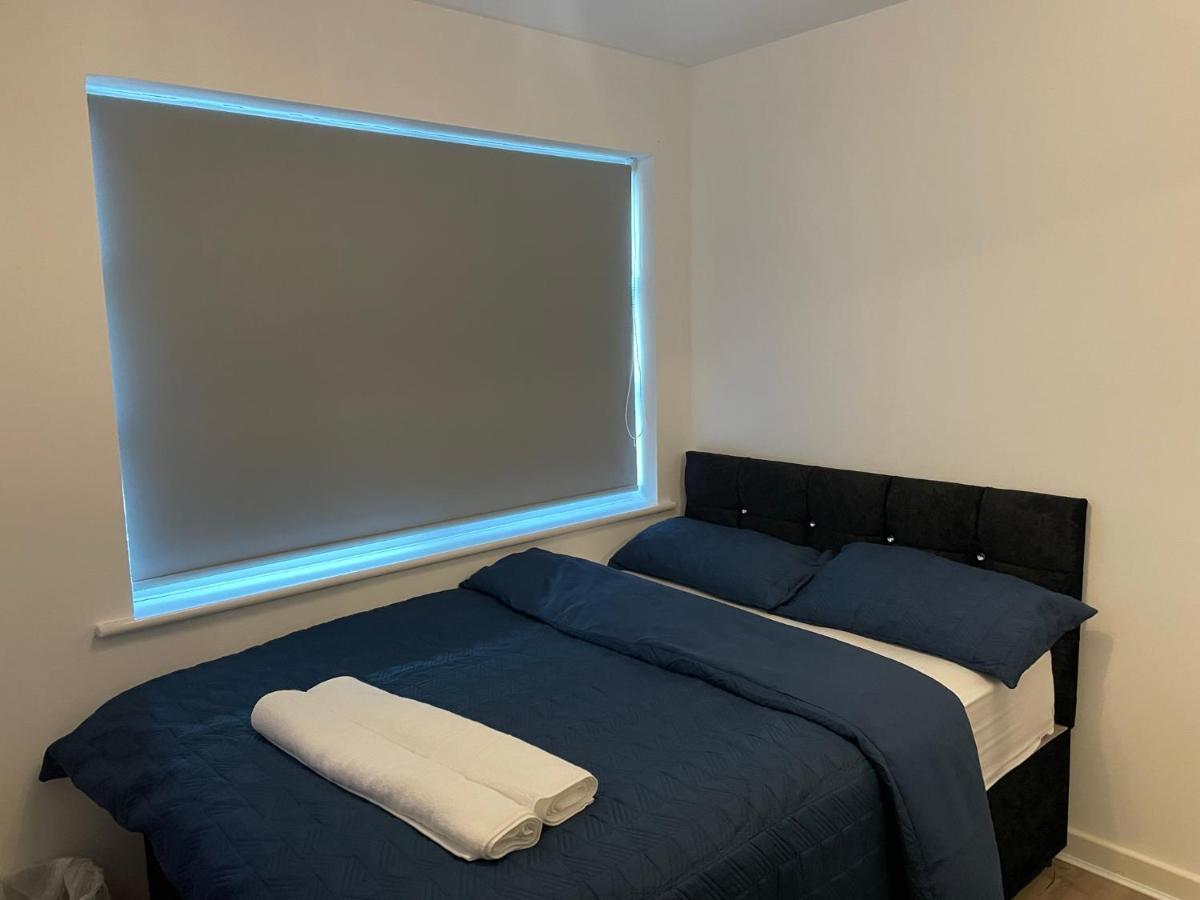 King Dems Home Dagenham Dış mekan fotoğraf