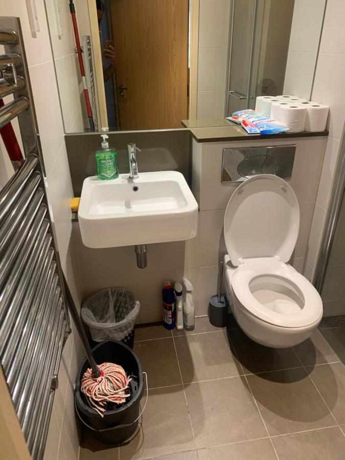 King Dems Home Dagenham Dış mekan fotoğraf